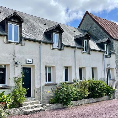 Gite Gold - La Ferme Delaunay Saint-Come-du-Mont Exterior foto